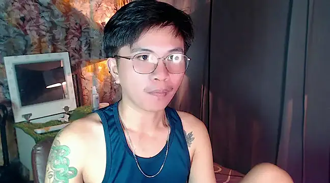 Sexy Handsome Drex online show from February 13, 8:38 am