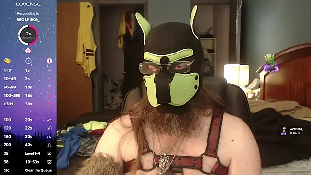 kinkywolf429 online show from June 11, 8:29 pm