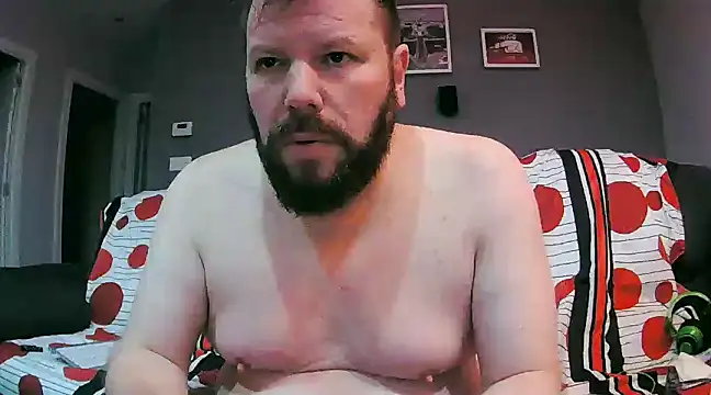 Snapshot of txan9876 chatting on January 4, 6:19 pm txan9876 online show from January 4, 6:19 pm