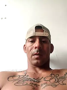 Snapshot of couplepregnantdick20 chatting on September 14, 8:22 pm couplepregnantdick20 online show from September 14, 8:22 pm