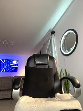 Frank Farrell online show from July 9, 1:21 am