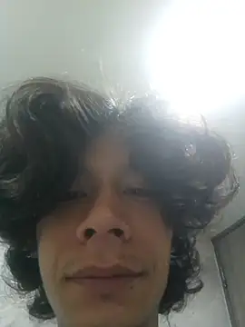 swagbabysk8 online show from January 13, 11:25 am