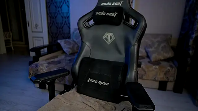 mike0xx online show from December 14, 9:16 am