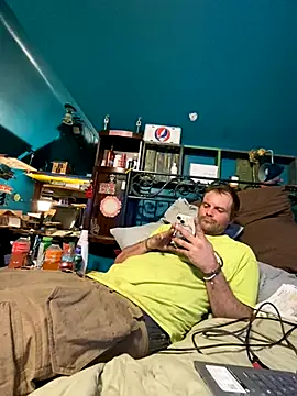 charactrzero online show from October 22, 9:29 pm