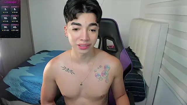 santy7v7 online show from September 21, 1:22 pm