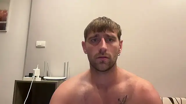 lukegunn online show from June 7, 11:44 pm