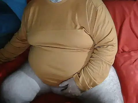 onkelgrau65 online show from September 21, 3:06 am