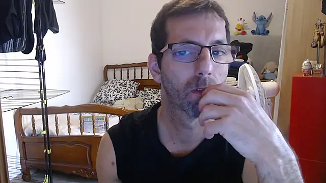 steph19x5 online show from October 31, 1:14 pm