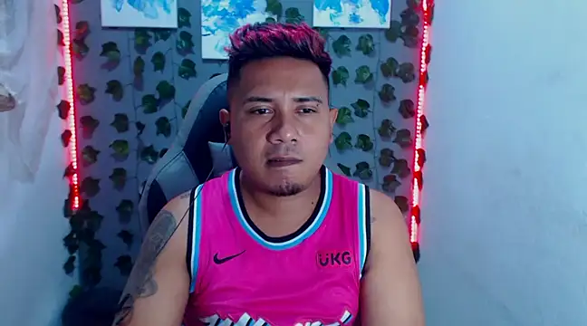 thepleasurechubby online show from January 4, 4:44 am