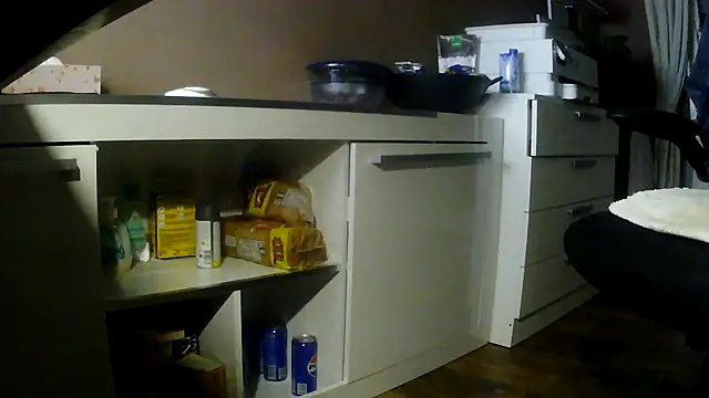 suedel65 online show from April 20, 2:36 am