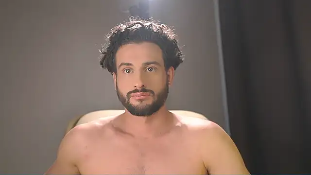 Keen   Luckystrike online show from February 8, 8:42 am