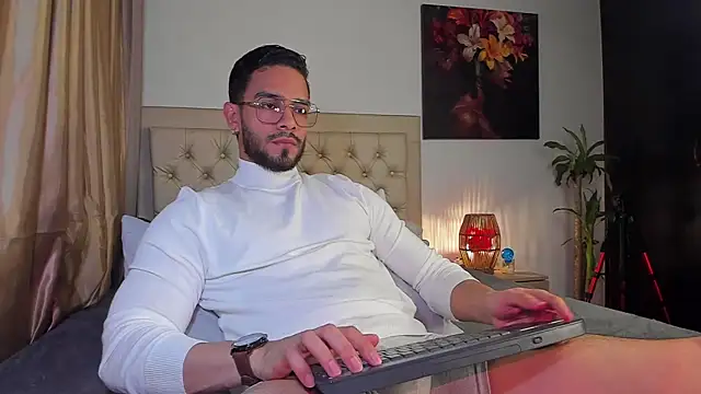 Josseph1  online show from March 11, 11:15 pm