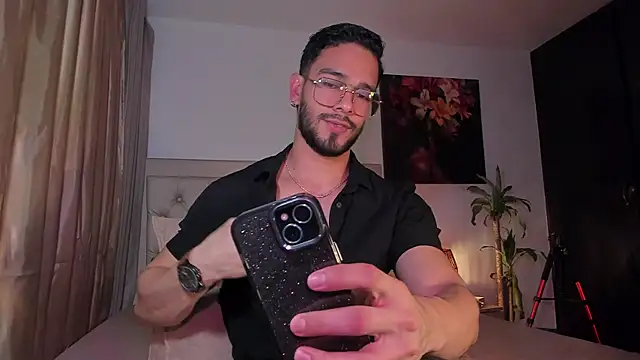 Josseph1  online show from March 22, 1:32 am