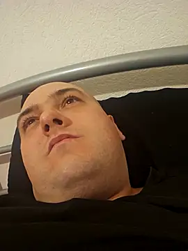 mario890605 online show from September 21, 10:10 pm