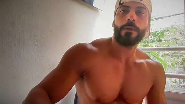 romeolovedark online show from April 18, 7:58 pm