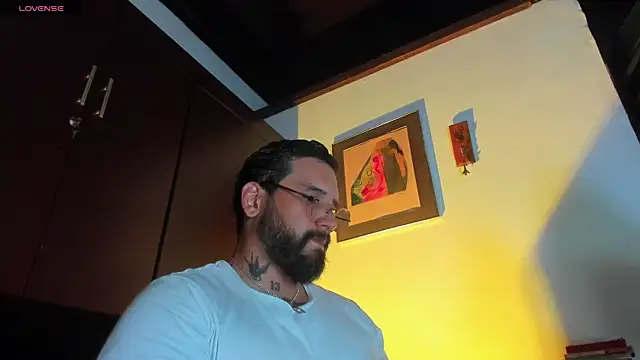 CamiloGray  online show from April 14, 3:11 pm