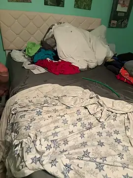 Lowerbottomboi online show from February 24, 6:05 am