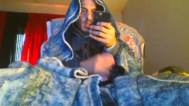 hottboyy45 online show from March 25, 5:50 pm