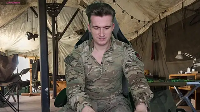 hornystripman97 online show from December 19, 2:41 am