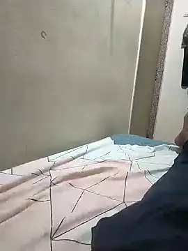 fuckboi690690 online show from February 13, 7:10 pm
