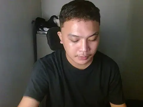 xsweetasian69x online show from April 18, 3:24 pm