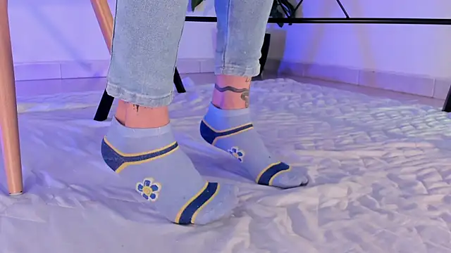 ArchieCollins online show from November 15, 9:28 pm