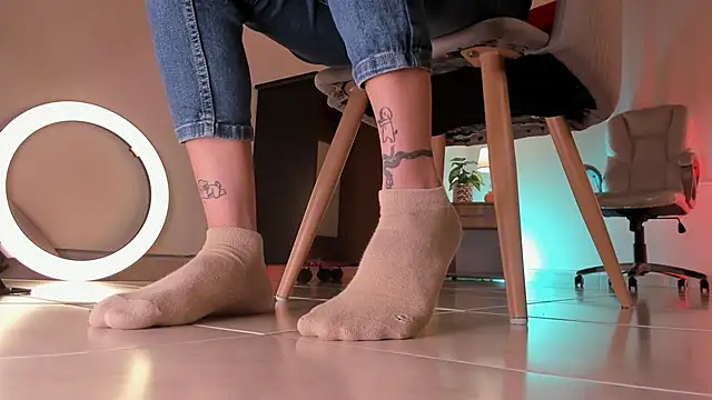 ArchieCollins online show from November 17, 9:40 pm