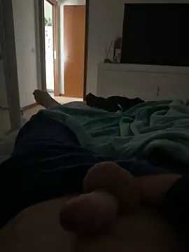 danicohoney online show from October 6, 8:08 am