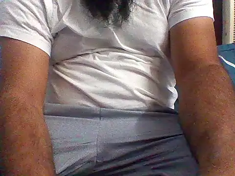 addydaddy579 online show from December 4, 5:31 pm