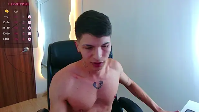 harrisoncuper online show from February 4, 11:27 pm