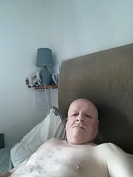 locallad88 online show from November 21, 8:46 am