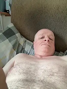 locallad88 online show from March 2, 4:58 pm