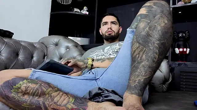 matteosantos online show from February 9, 4:33 pm