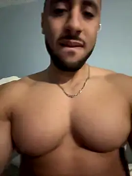 pimentfort77 online show from October 19, 9:29 pm