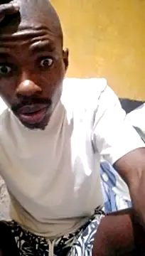 LULE37587001 online show from April 4, 9:23 pm