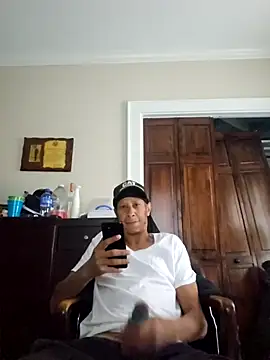 Vybezmaster online show from November 19, 8:30 pm