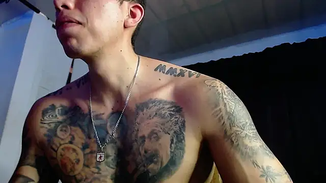 Adam Hudsond online show from August 1, 9:47 pm