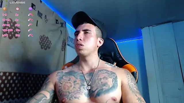 Adam Hudsond online show from November 25, 12:56 am