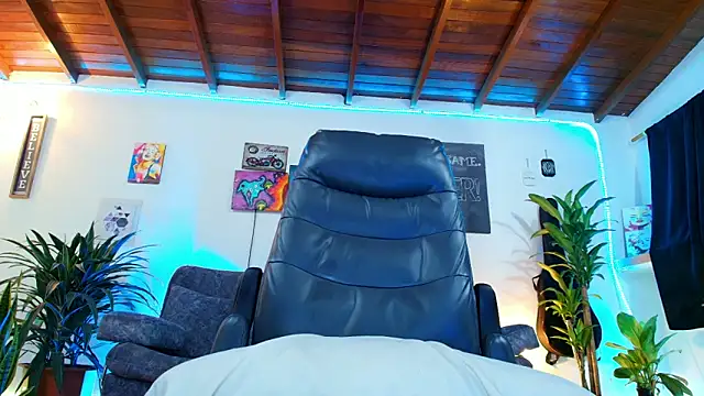 RyanCarter  online show from September 28, 3:54 pm