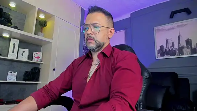 MrFrank tattoo online show from December 17, 2:02 pm