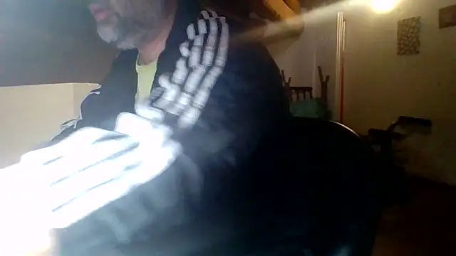 woww791 online show from April 8, 6:38 pm