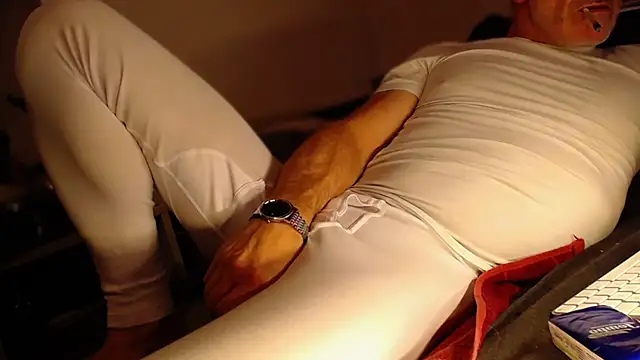 mike30nbg online show from January 13, 7:42 pm