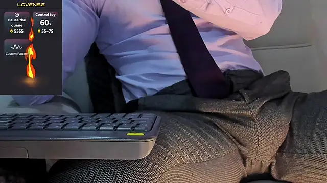 MarkWalker   online show from March 18, 11:13 am