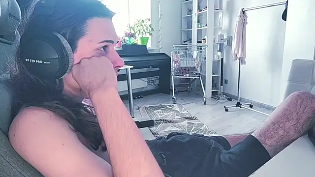 CandyChell online show from April 20, 6:49 am