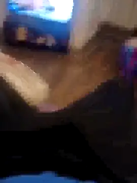 Snapshot of D2GUK chatting on October 20, 9:41 pm D2GUK online show from October 20, 9:41 pm
