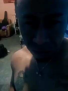 ivandignity online show from November 4, 12:33 am