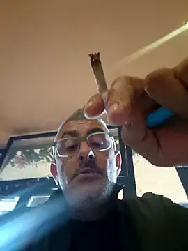 cuci45 online show from November 12, 1:28 pm