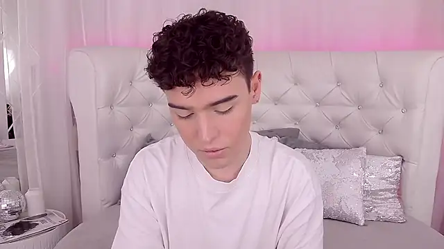 RobbyCharming online show from September 11, 3:38 am