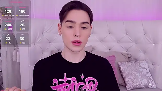 RobbyCharming online show from January 31, 7:51 pm