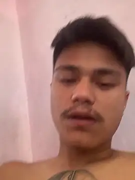 Hullax online show from April 21, 2:37 am